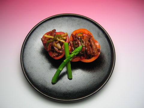 桜肉の燻製~チンジャオホース